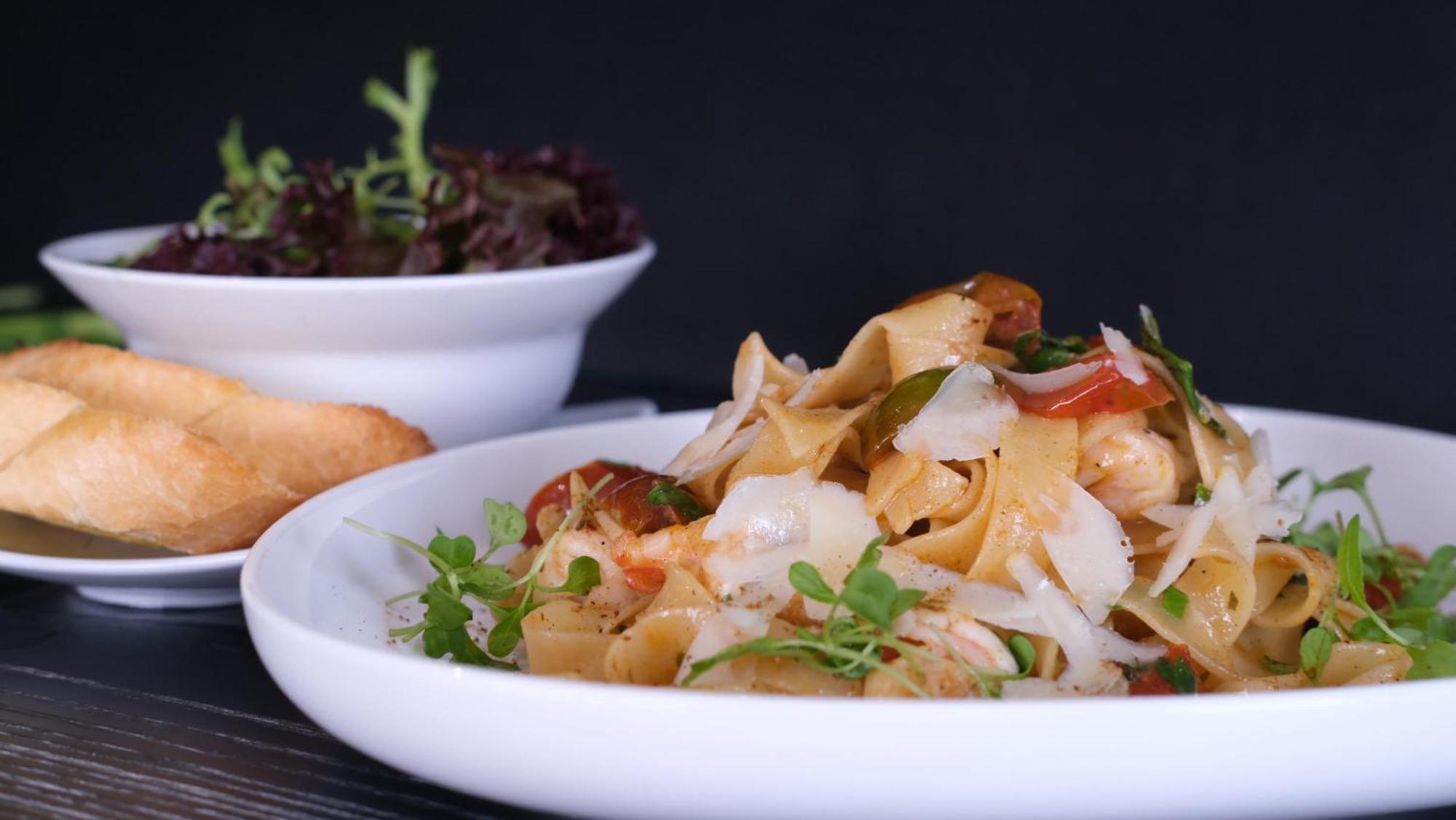 The Bloom Classic - Hotel And Bistro ฮานอย ภายนอก รูปภาพ