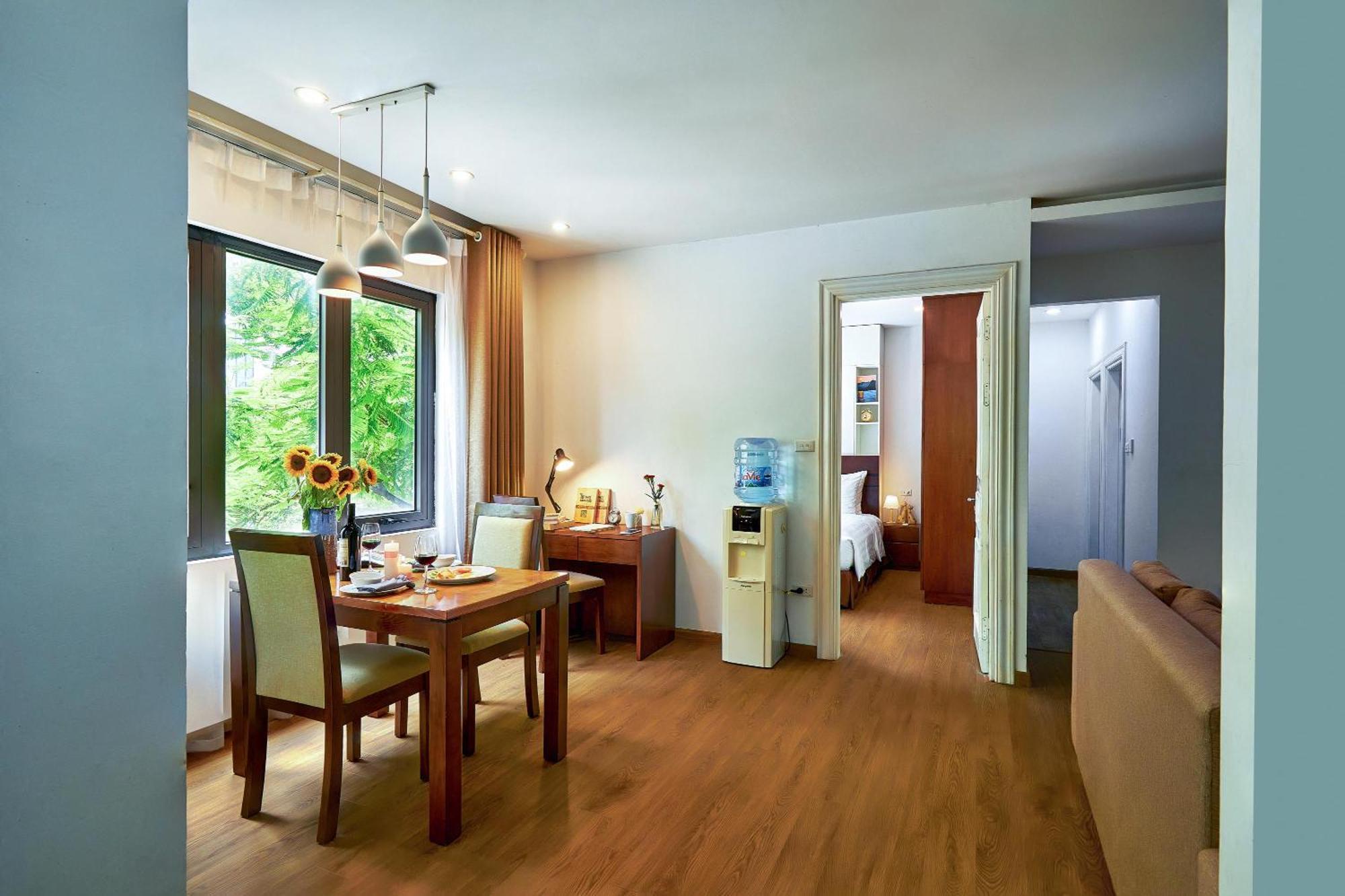The Bloom Classic - Hotel And Bistro ฮานอย ภายนอก รูปภาพ